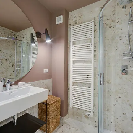 Pandora Lake Maggiore View And Private Beach - Happy Rentals *